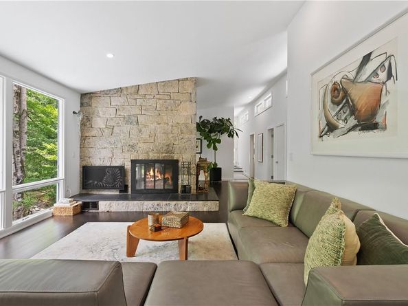 150 N Healy Avenue, Hartsdale NY 10530