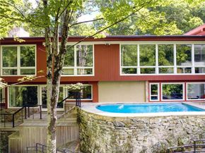 150 N Healy Avenue, Hartsdale NY 10530