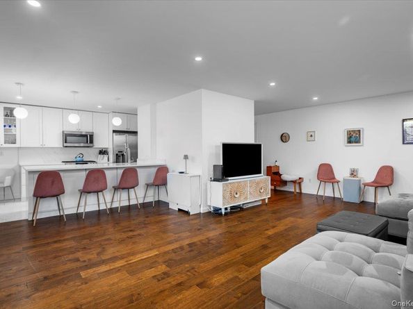 499 N Broadway 8F, White Plains NY 10603