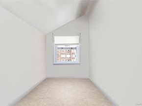 820 S Oak Drive, Bronx NY 10467