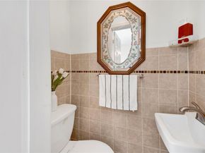 820 S Oak Drive, Bronx NY 10467