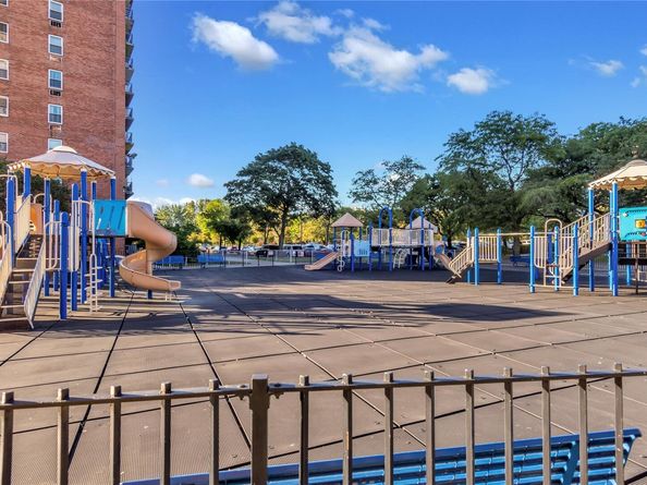 825 Morrison Avenue 6F, Bronx NY 10473