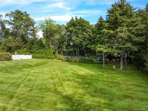 7 Coventry Court, Purchase NY 10577