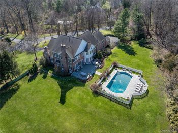 7 Coventry Court