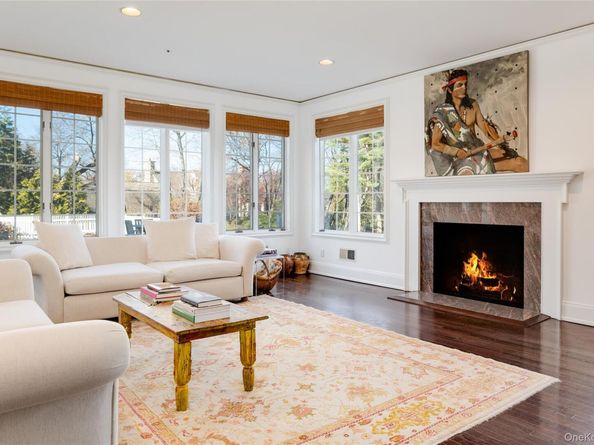 7 Coventry Court, Purchase NY 10577