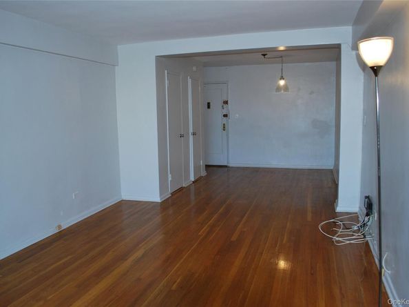 65-15 38th Avenue 5P, Woodside NY 11377