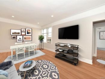 4 Maple Drive