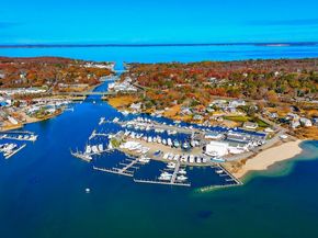 59 Shinnecock Hills Road, Southampton NY 11968
