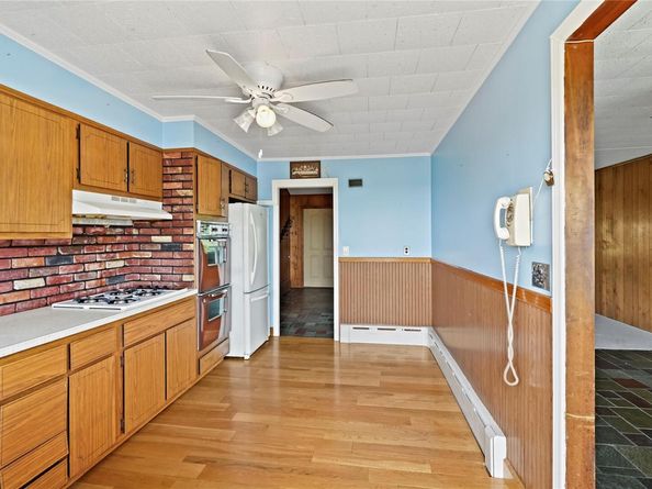 54 Albemarle Place, Yonkers NY 10701