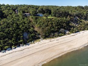 5 Colgate Court, Shoreham NY 11786