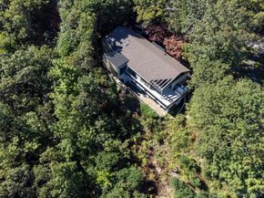 5 Colgate Court, Shoreham NY 11786