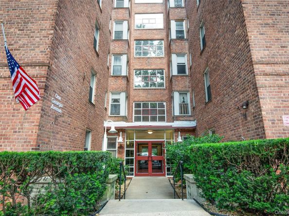 1 Georgia Avenue 5A, Bronxville NY 10708