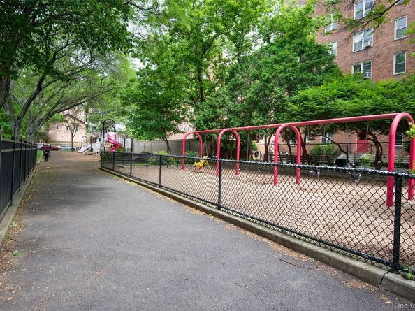 1 Georgia Avenue 5A, Bronxville NY 10708