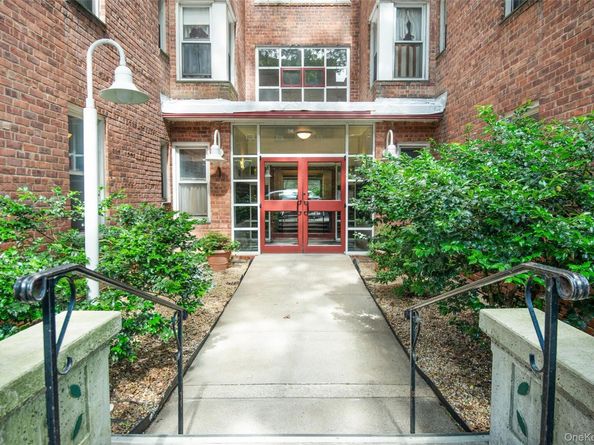 1 Georgia Avenue 5A, Bronxville NY 10708