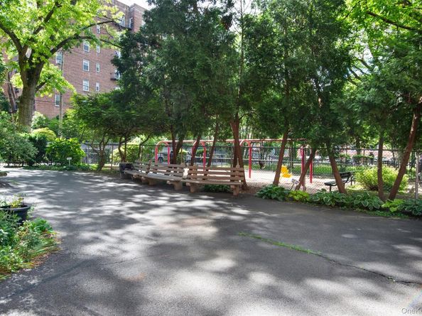1 Georgia Avenue 5A, Bronxville NY 10708