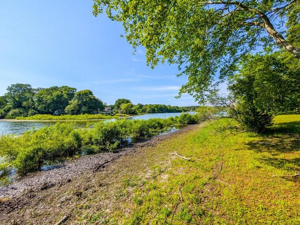 501 Lake Court 501, Middle Island NY 11953