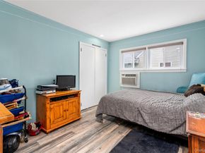 10 Cail Drive, East Rockaway NY 11518