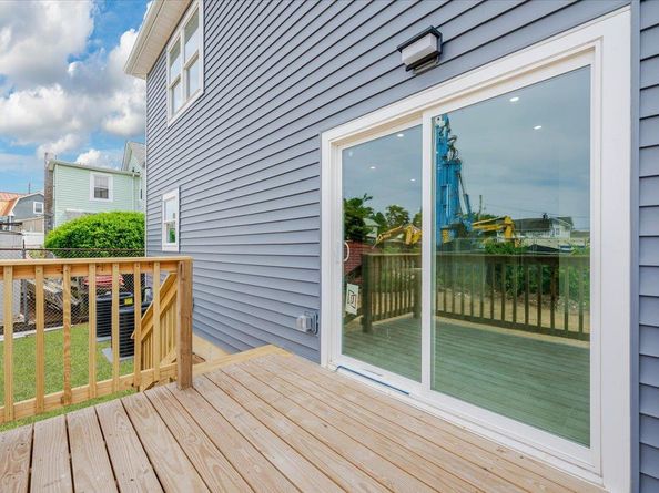 344 Bayview Avenue, Inwood NY 11096