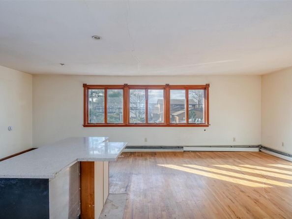 883 S Long Beach Avenue, Freeport NY 11520