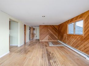 883 S Long Beach Avenue, Freeport NY 11520