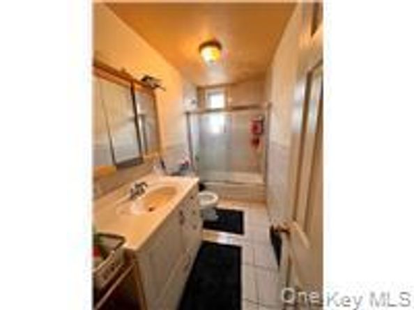 267 / 269 City Island Ave, Bronx NY 10464