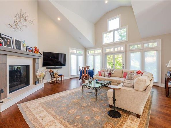 38 Fieldstone Lane, Oyster Bay NY 11771