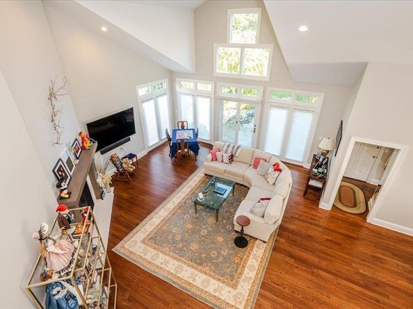 38 Fieldstone Lane, Oyster Bay NY 11771