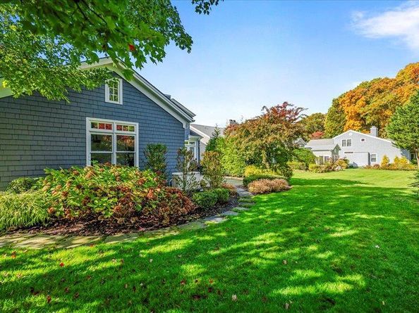 38 Fieldstone Lane, Oyster Bay NY 11771