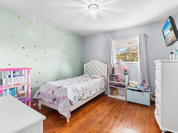 3641 Bertha Drive, Baldwin NY 11510