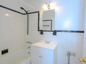 4 Sadore Lane 3M, Yonkers NY 10710