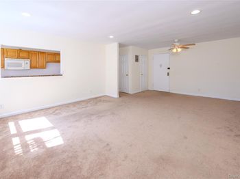 4 Sadore Lane
