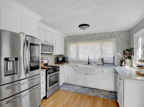 243 Lakeside Trail, Ridge NY 11961