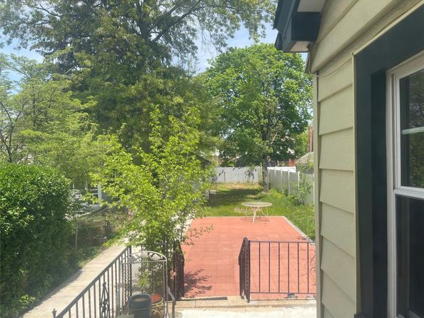248-29 88 Road, Bellerose NY 11426