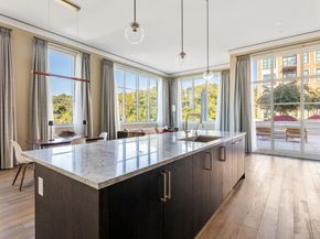 100 Garvies Point Road 1009, Glen Cove NY 11542