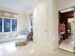 107 Bayview Road, Manhasset NY 11030