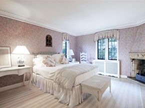 107 Bayview Road, Manhasset NY 11030