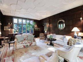 107 Bayview Road, Manhasset NY 11030