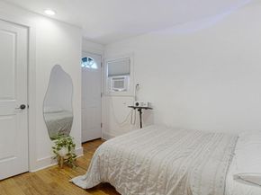 21924 130th Drive, Springfield Gardens NY 11413