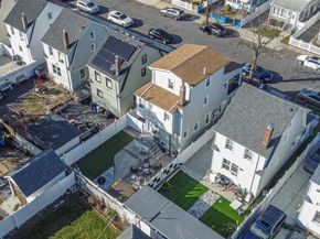 21924 130th Drive, Springfield Gardens NY 11413