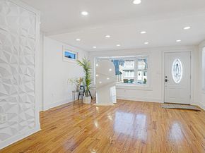 21924 130th Drive, Springfield Gardens NY 11413