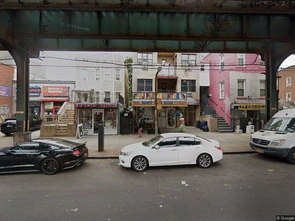 104-29 Roosevelt Avenue, Corona NY 11368