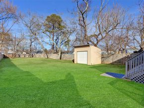 69 Doolittle Street, Brentwood NY 11717