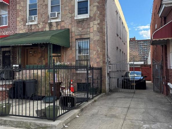 124 Lott Avenue, Brooklyn NY 11212