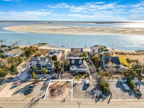 116 Oak Beach Road, Oak Beach NY 11702