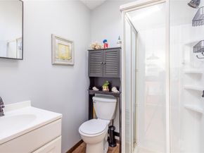 5 Surfway S, Baiting Hollow NY 11933