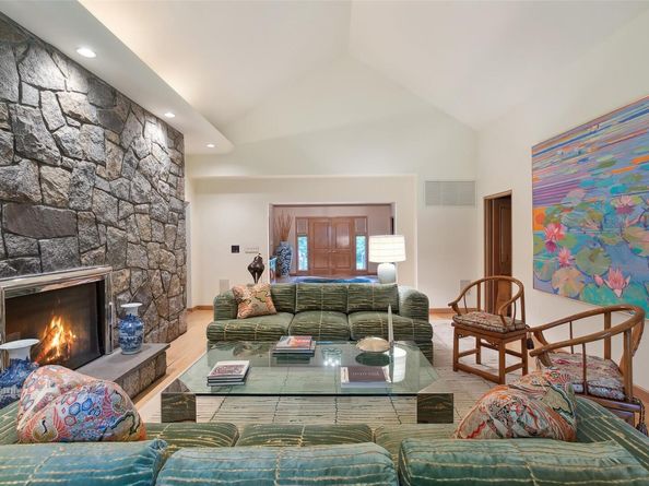 1 Polly Pk Road, Rye NY 10580