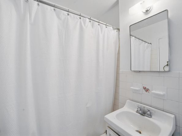 147 Charter Circle 147, Ossining NY 10562