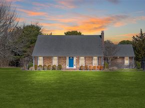 107 Seven Ponds Road, Water Mill NY 11976