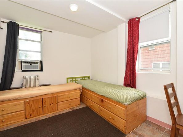 84-50 169th Street PR01, Jamaica Hills NY 11432