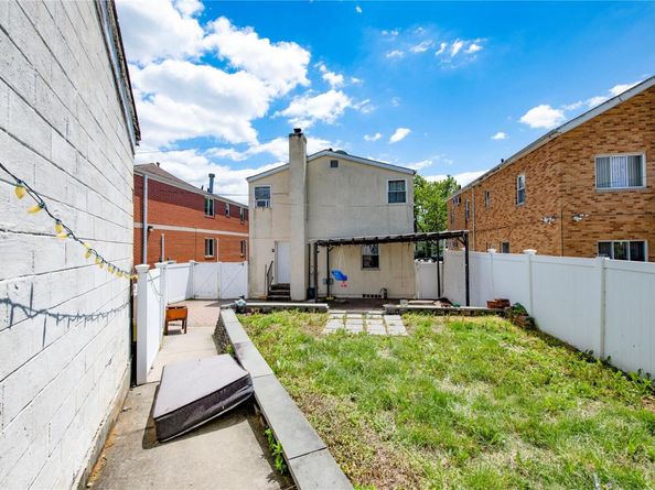 19623 56th Avenue, Fresh Meadows NY 11365